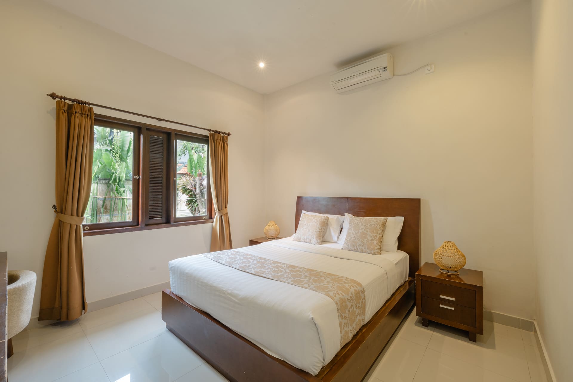 3 Bedroom with Private Pool - 1B/2B/10