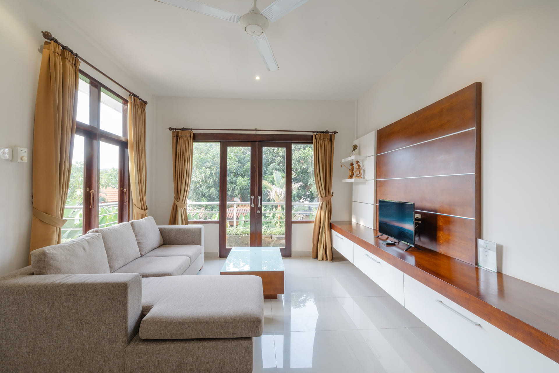 3 Bedroom with Private Pool - 1B/2B/10